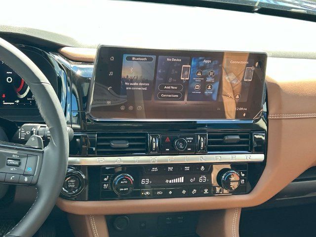 New 2026 Nissan Pathfinder Platinum AWD/4WD image 17
