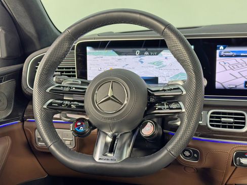 Used 2024 Mercedes-Benz GLS 63 AMG AMG GLS 63 image 24