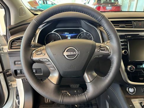Used 2024 Nissan Murano Platinum w/ Cargo Package AWD/4WD image 17