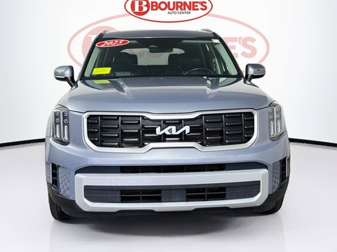 Used 2025 Kia Telluride S image 6
