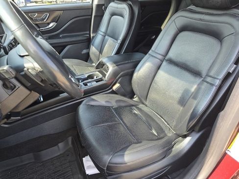 Used 2021 Lincoln Corsair AWD image 26