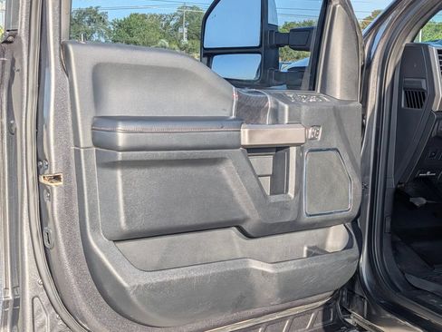 Certified 2020 Ford F250 Platinum w/ FX4 Off-Road Package AWD/4WD image 26