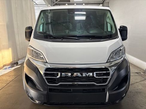 Used 2025 RAM ProMaster 2500 w/ U-Haul Equipment Group FWD image 3