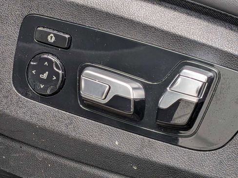 Used 2023 BMW X5 M50i w/ Executive Package image 16