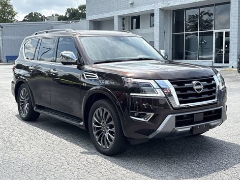 Used 2021 Nissan Armada Platinum w/ Captain's Chairs Package RWD image 29