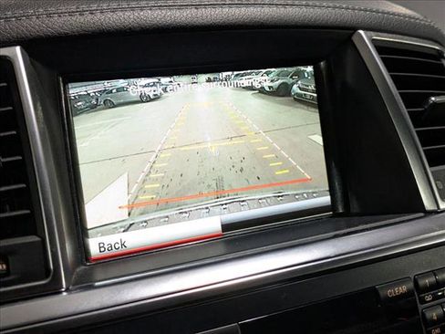 Used 2014 Mercedes-Benz GL 350 BlueTEC 4MATIC image 14