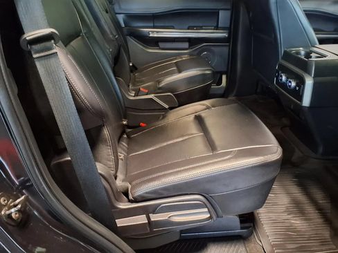 Used 2021 Ford Expedition XLT AWD/4WD image 11