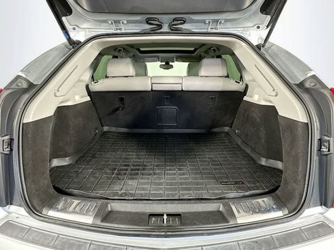 Used 2014 Cadillac SRX Luxury image 21