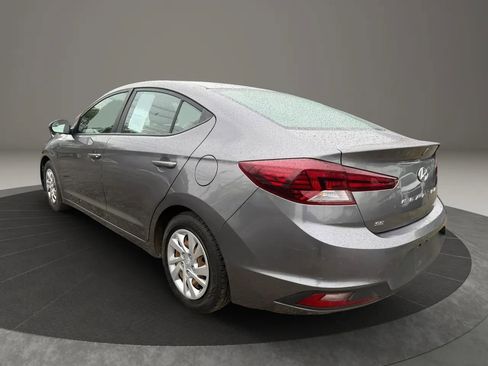 Used 2019 Hyundai Elantra SE FWD image 7