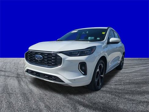 Certified 2023 Ford Escape ST-Line Elite w/ Premium Technology Package image 8