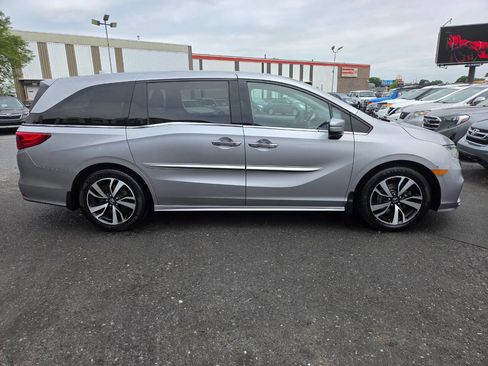 Used 2018 Honda Odyssey Elite image 5