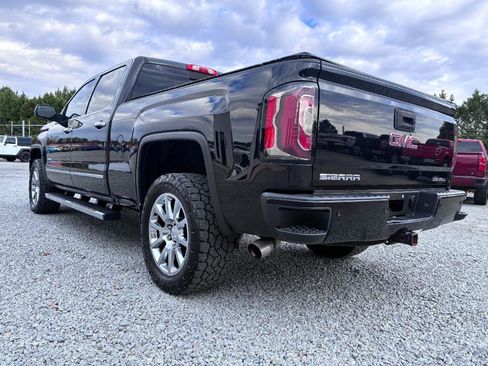 Used 2017 GMC Sierra 1500 Denali image 7