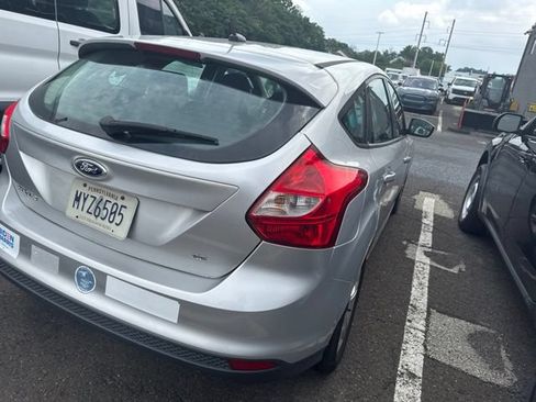 Used 2014 Ford Focus SE FWD image 6