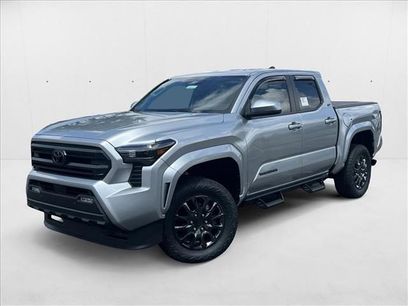 New 2025 Toyota Tacoma SR5