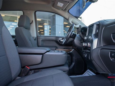 Used 2022 GMC Sierra 1500 SLE image 12