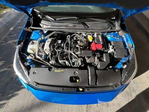 Used 2025 Nissan Sentra SV image 30