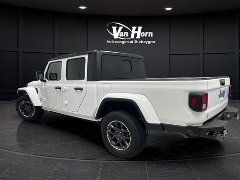 Used 2022 Jeep Gladiator Overland w/ Popular Equipment Package AWD/4WD image 5