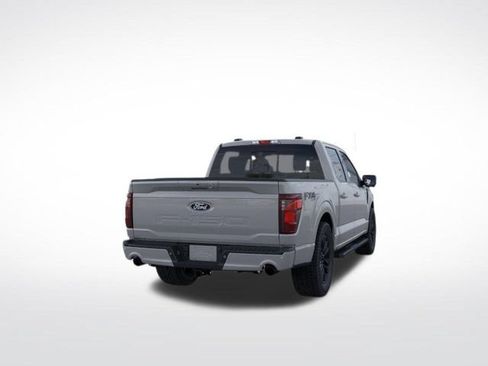 New 2026 Ford F150 XLT w/ Equipment Group 302A MID AWD/4WD image 9
