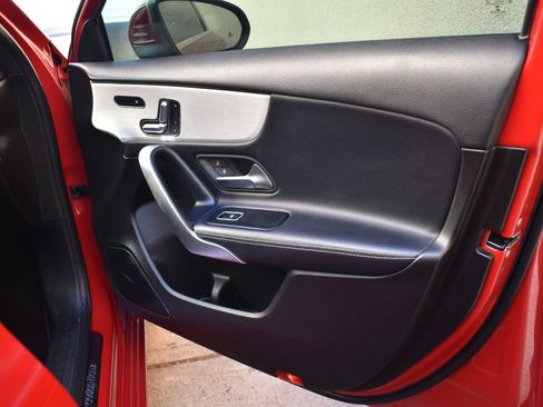 Used 2019 Mercedes-Benz A 220 4MATIC image 22