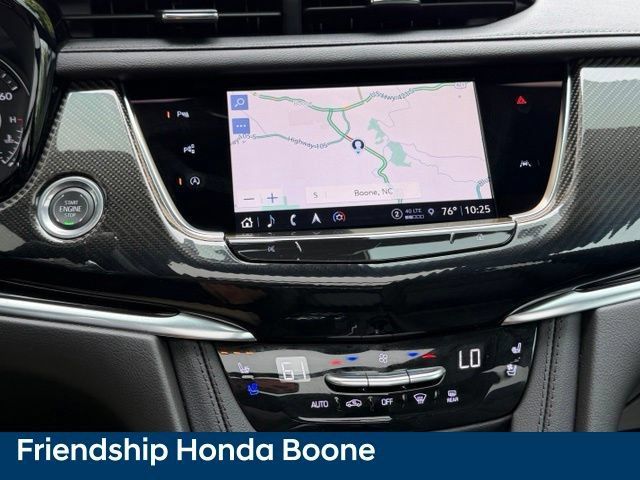 Used 2024 Cadillac XT6 Sport w/ Technology Package AWD/4WD image 26