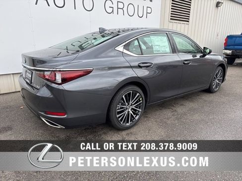 New 2025 Lexus ES 350 w/ Premium Package image 3
