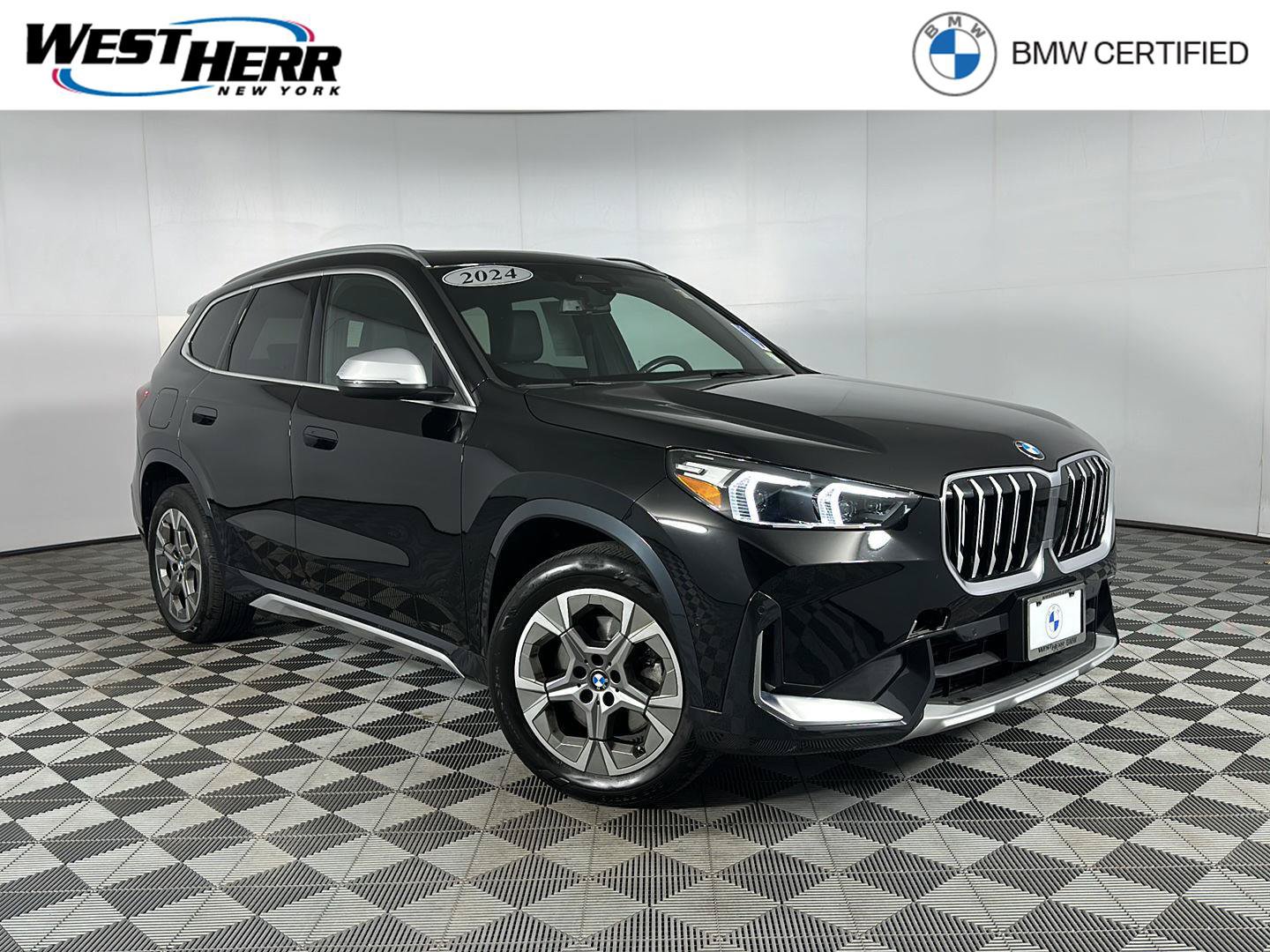 Used 2024 BMW X1 xDrive28i w/ Convenience Package AWD/4WD image 1
