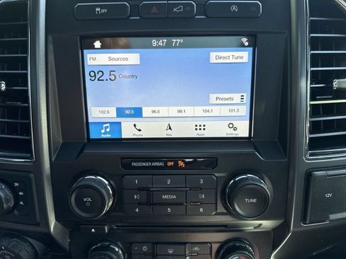 Used 2018 Ford F150 XLT w/ Equipment Group 302A Luxury AWD/4WD image 16