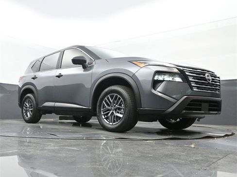 Used 2026 Nissan Rogue S image 23