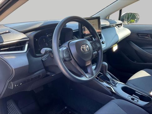 Used 2026 Toyota Corolla LE FWD image 17