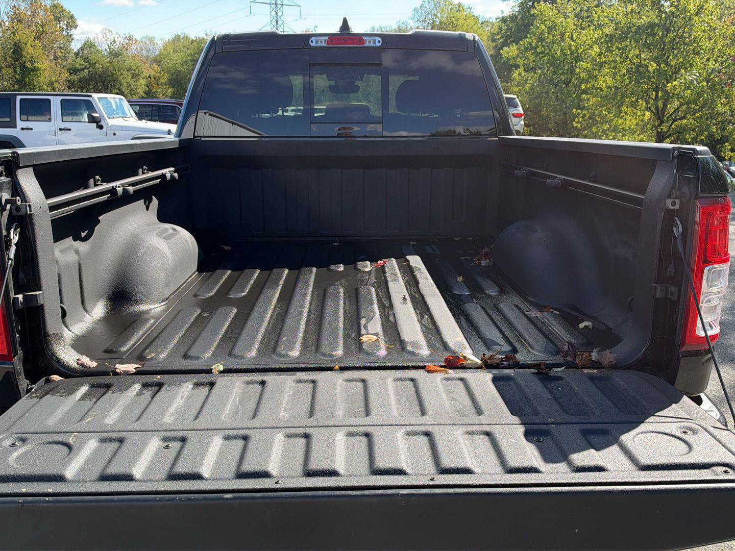 Used 2023 RAM 1500 Big Horn AWD/4WD image 15