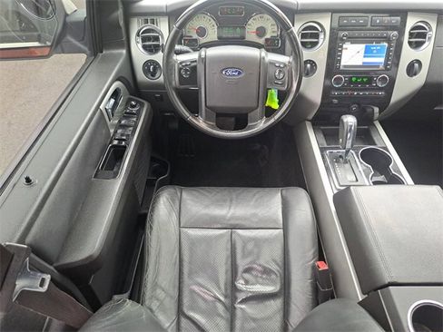 Used 2013 Ford Expedition Limited image 11