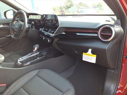 New 2026 Chevrolet Trax RS image 12