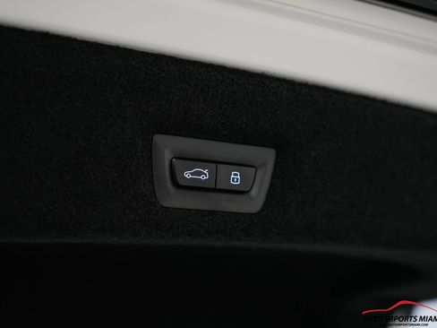Used 2024 BMW 760i xDrive w/ Executive Package AWD/4WD image 76