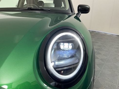 New 2026 MINI Cooper 2-Door Hardtop image 8