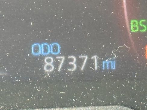 Used 2020 Toyota RAV4 Limited image 20