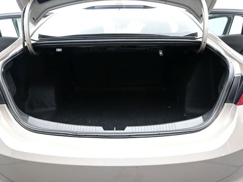 Used 2023 Chevrolet Malibu LT image 11