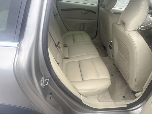 Used 2016 Volvo XC70 T5 Platinum w/ Protection Package image 6