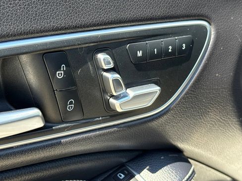 Used 2019 Mercedes-Benz CLA 250 image 21