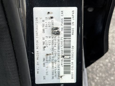 Used 2013 MAZDA MAZDA3 i SV image 20