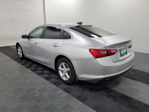 Used 2017 Chevrolet Malibu LS FWD image 3