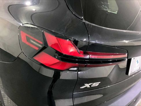 New 2026 BMW X5 xDrive40i AWD/4WD image 5
