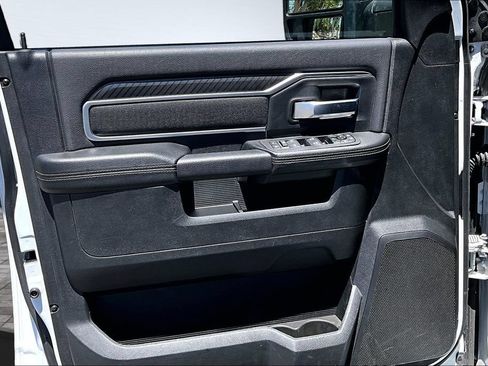 Certified 2026 RAM 2500 Big Horn AWD/4WD image 13