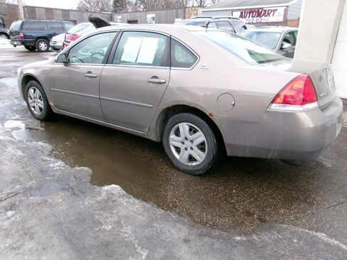 Used 2007 Chevrolet Impala LS image 4