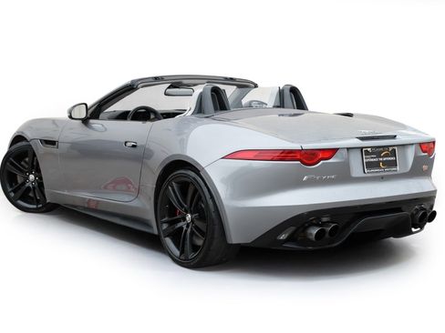 Used 2014 Jaguar F-TYPE S RWD image 9