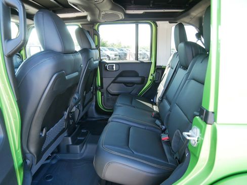 New 2025 Jeep Wrangler Unlimited Rubicon 392 image 7