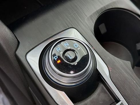 Used 2025 Ford Escape ST-Line image 16