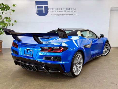 Used 2026 Chevrolet Corvette ZR1 w/ ZR1 Carbon Fiber Aero Package image 32