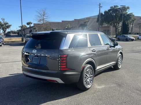 New 2026 Hyundai Palisade SE image 7