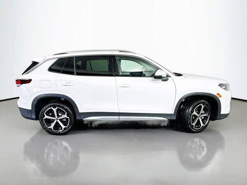 New 2026 Volkswagen Tiguan SE AWD/4WD image 8