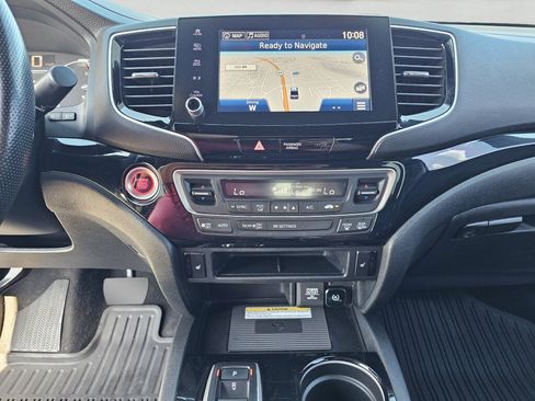 Used 2022 Honda Ridgeline Black Edition image 28